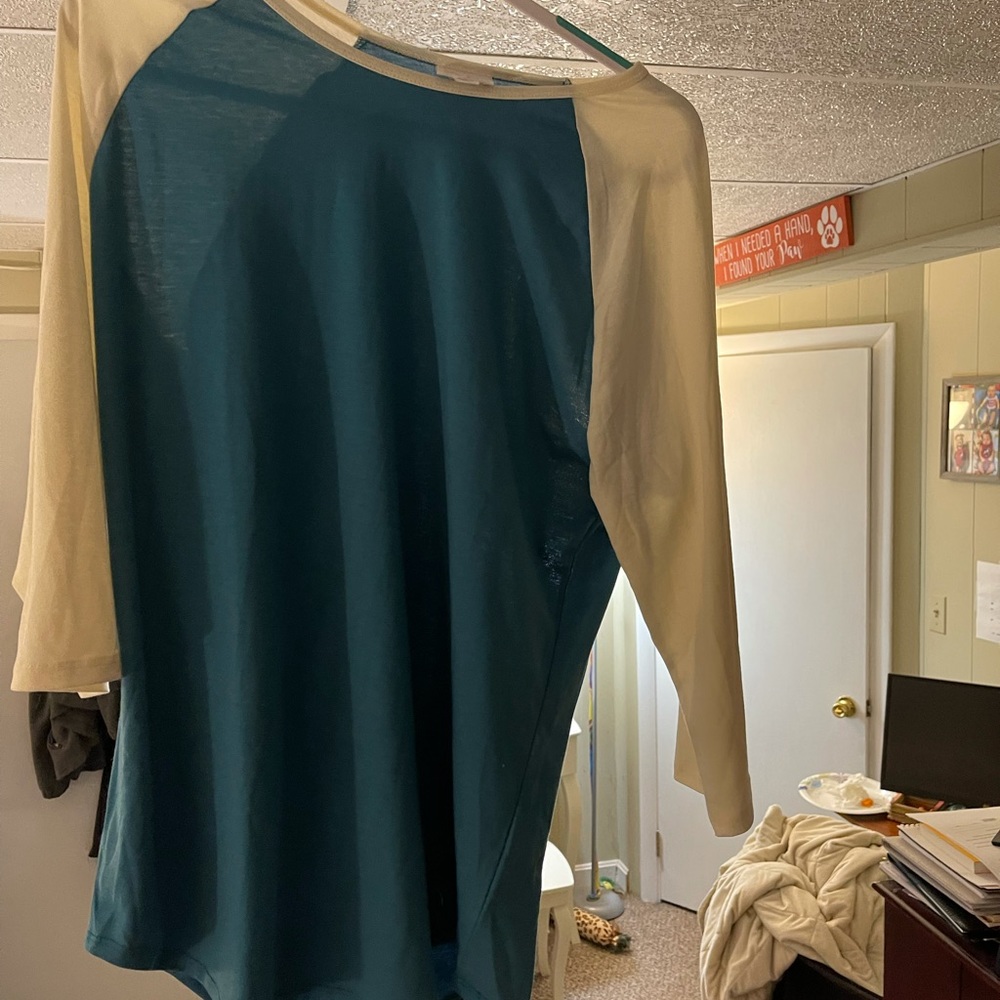 COPY - LuLaRoe Randy top